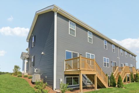 1776 Stable Lane Aurora IL 60503