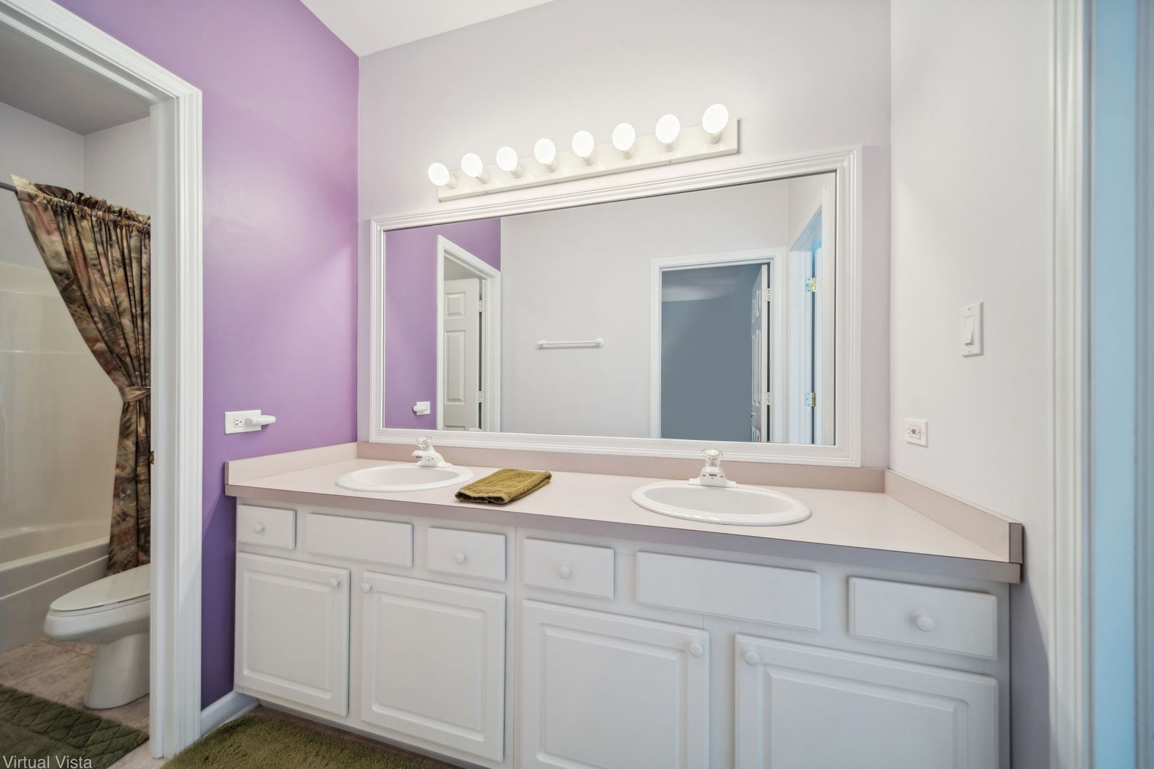 5632 Fairview Avenue Downers Grove IL 60516