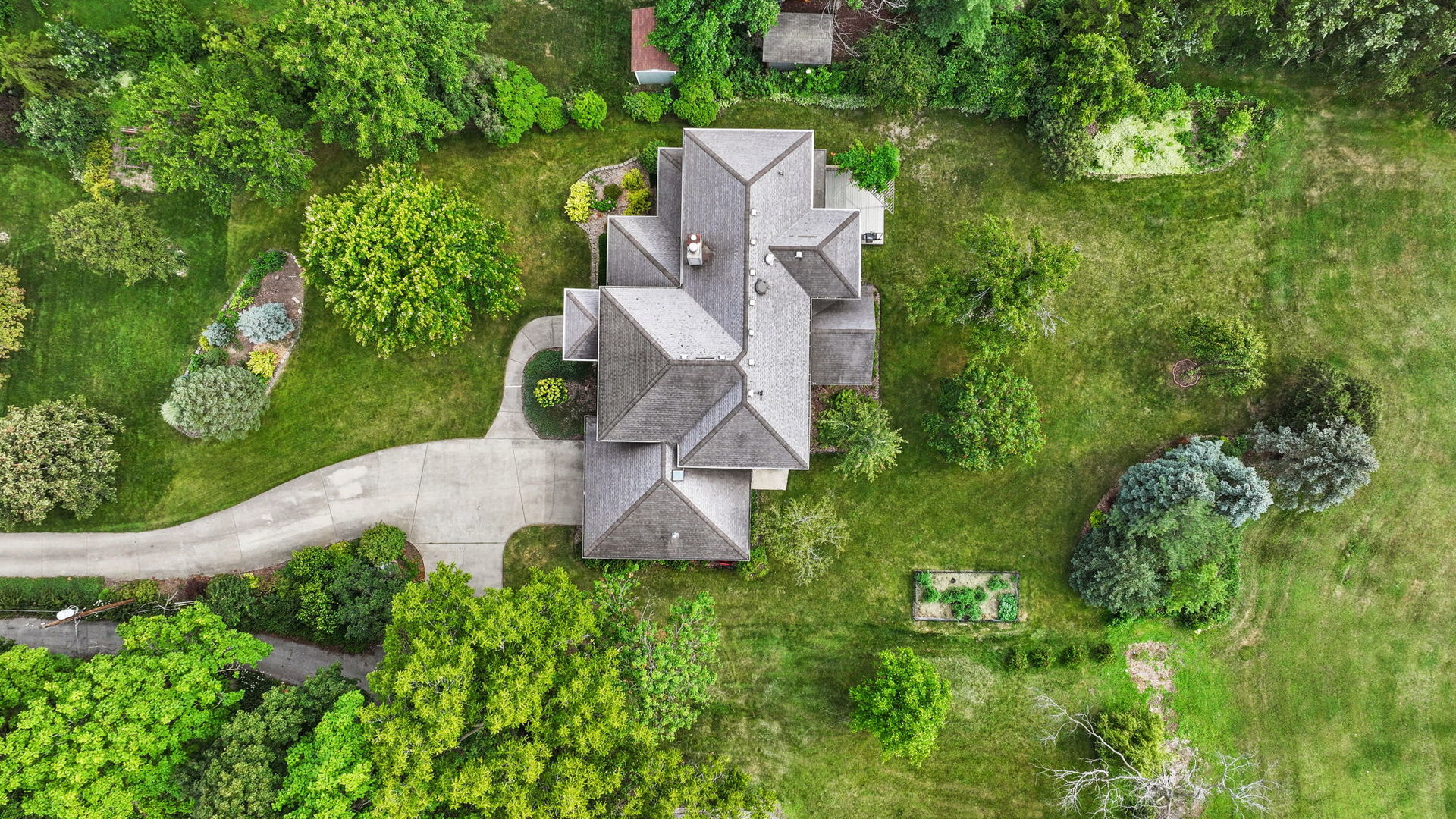 5632 Fairview Avenue Downers Grove IL 60516