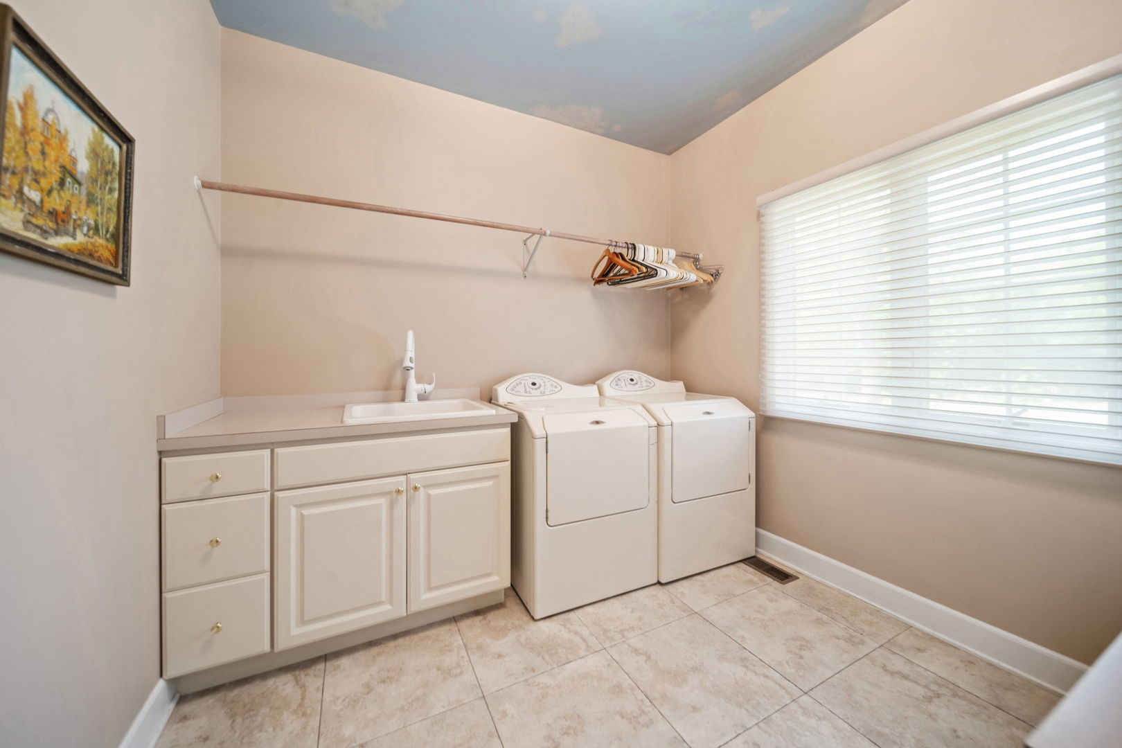 5632 Fairview Avenue Downers Grove IL 60516