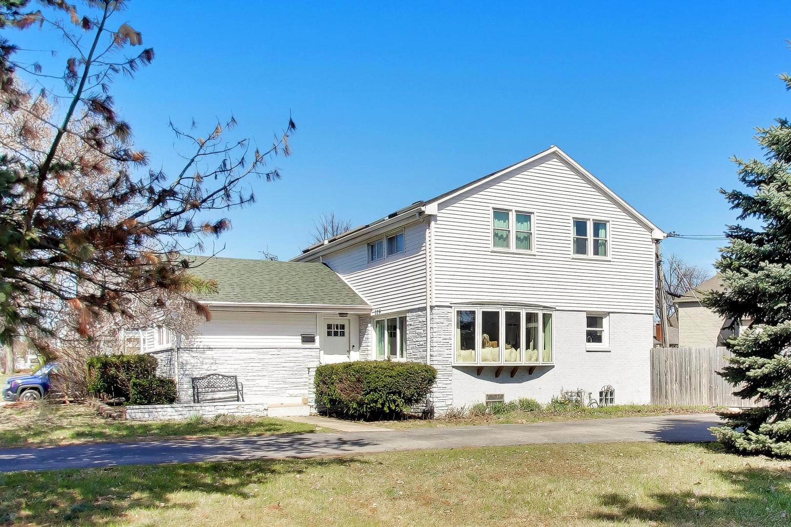 339 North Emroy Avenue Elmhurst IL 60126