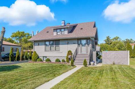 2616 Ridge Road Lansing IL 60438