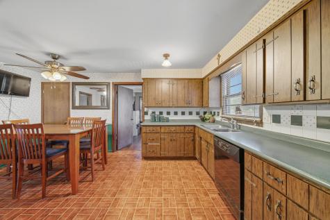 2616 Ridge Road Lansing IL 60438