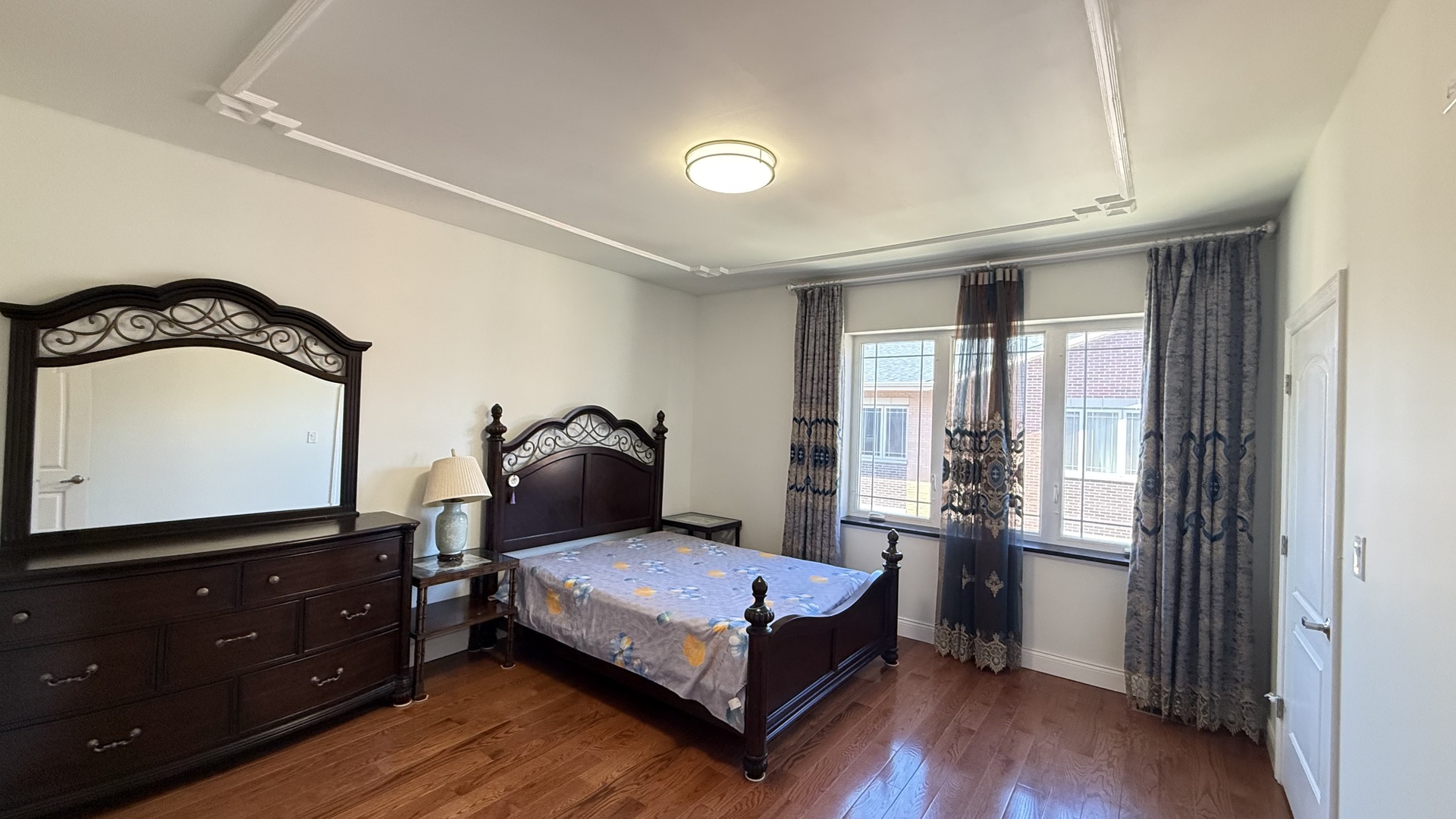 3521 South Parnell Avenue Chicago IL 60609