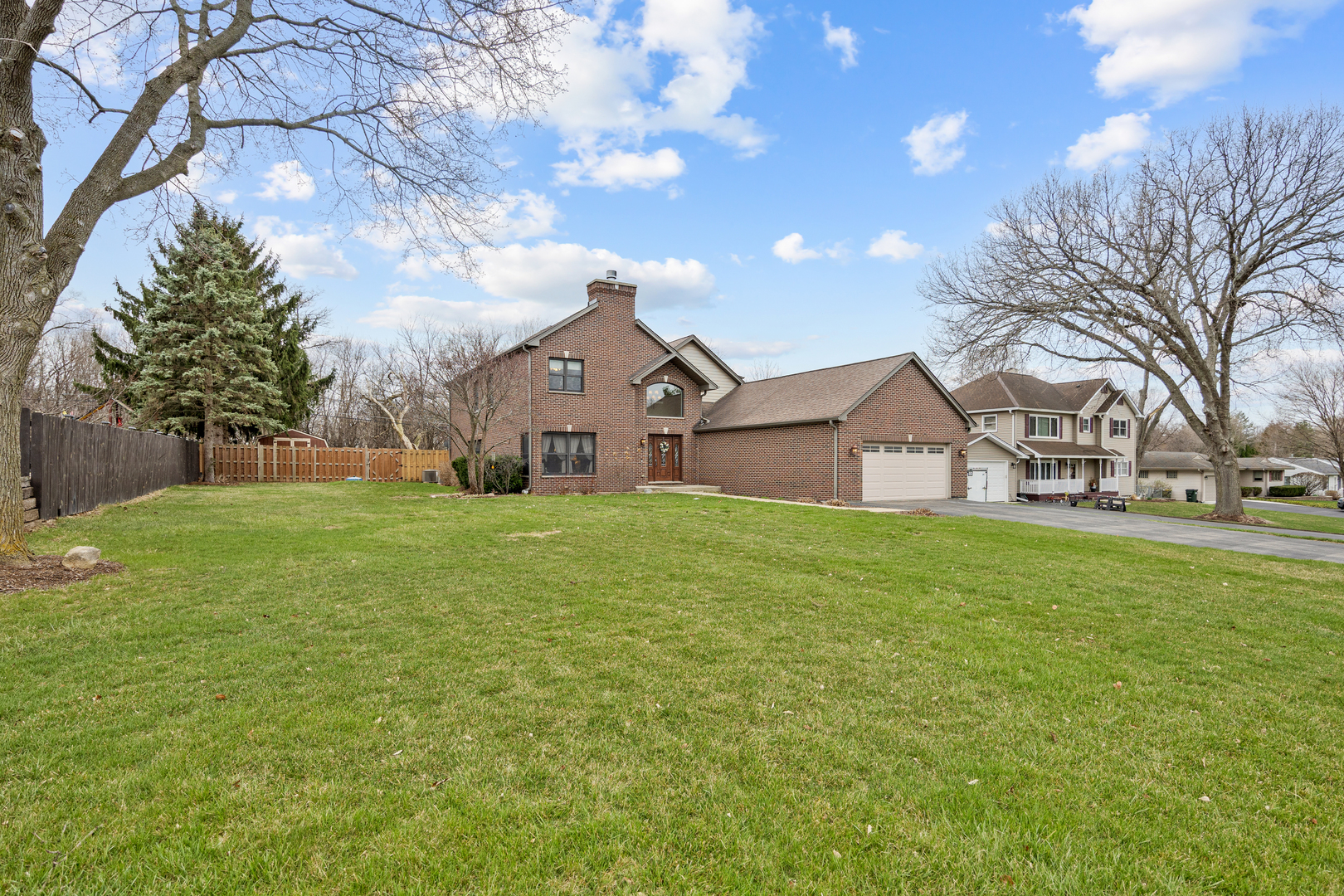 23w531 West Walnut Street Roselle IL 60172