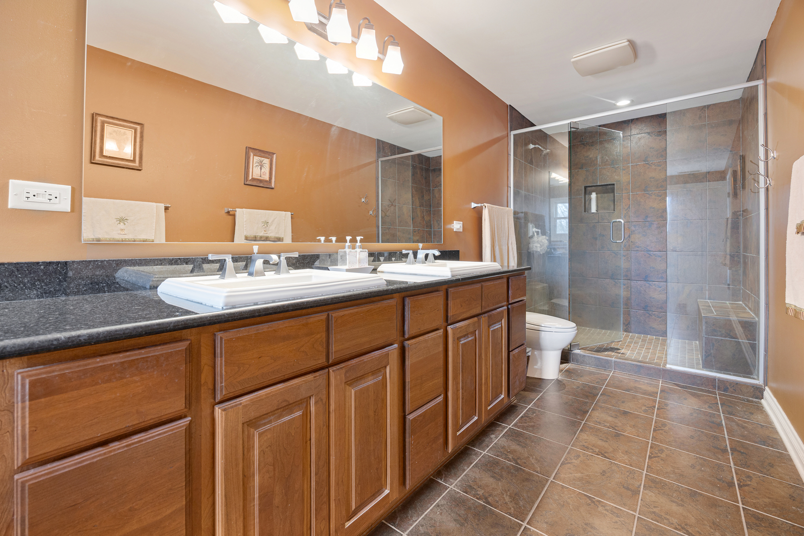 23w531 West Walnut Street Roselle IL 60172
