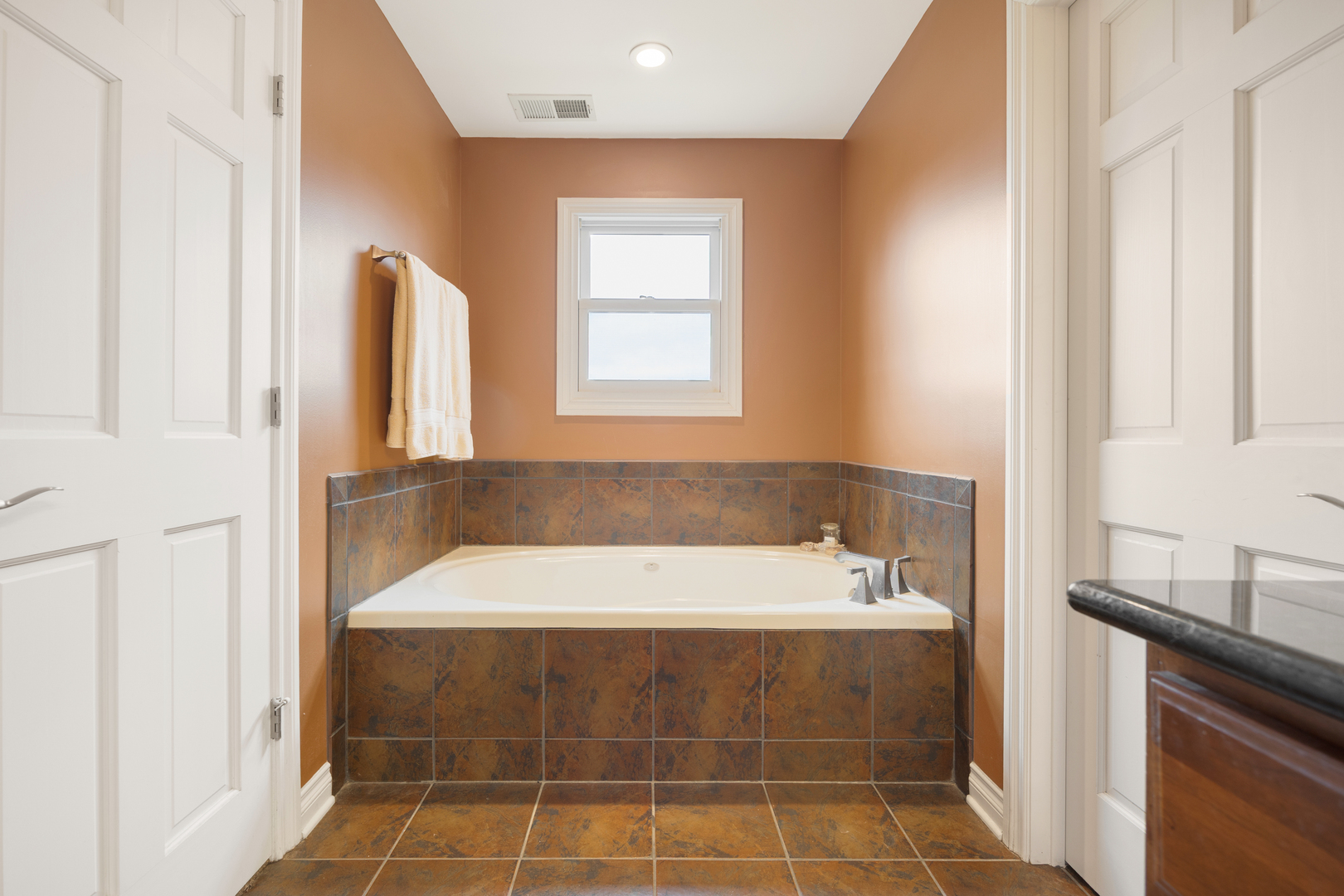 23w531 West Walnut Street Roselle IL 60172