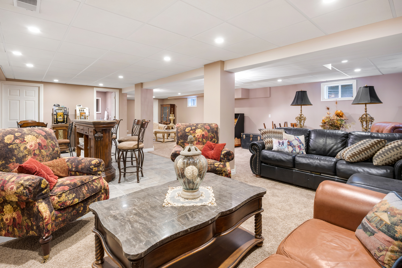 23w531 West Walnut Street Roselle IL 60172