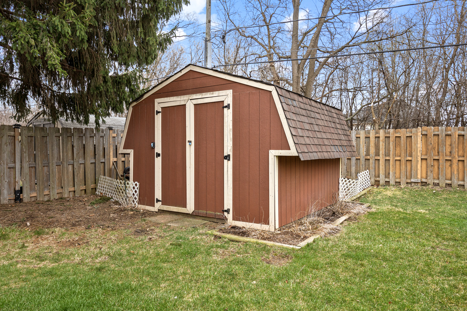 23w531 West Walnut Street Roselle IL 60172