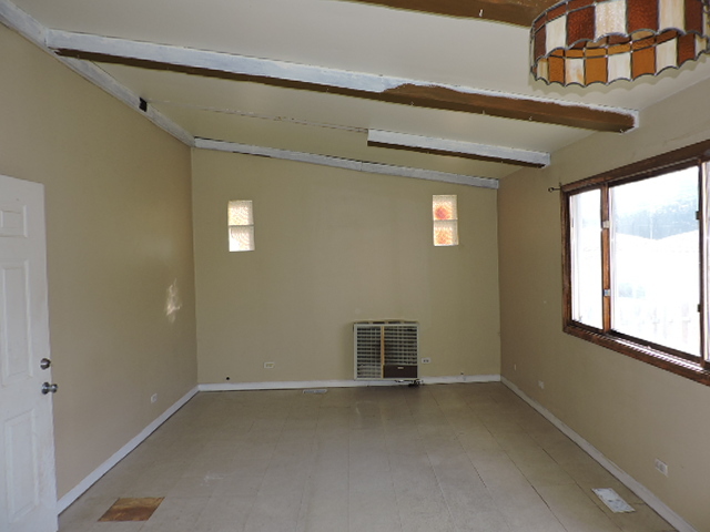 5653 West Leland Avenue Chicago IL 60630