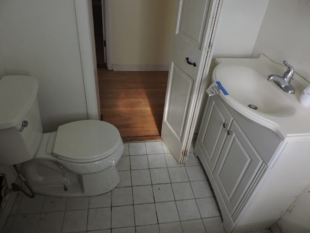 5653 West Leland Avenue Chicago IL 60630