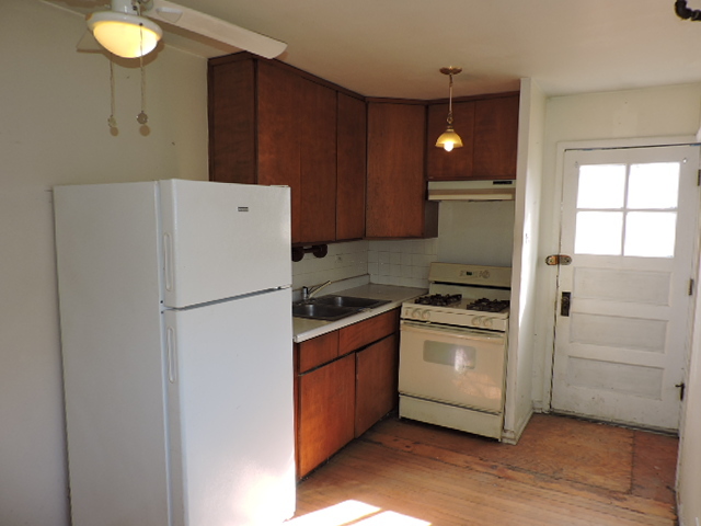 5653 West Leland Avenue Chicago IL 60630
