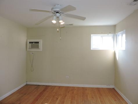 5653 West Leland Avenue Chicago IL 60630