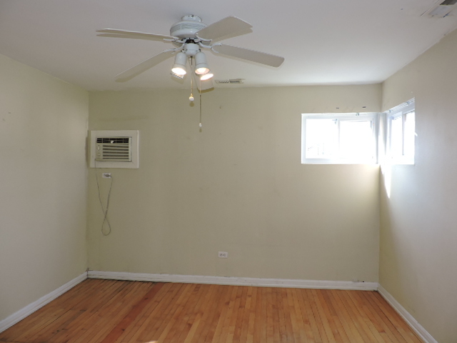 5653 West Leland Avenue Chicago IL 60630
