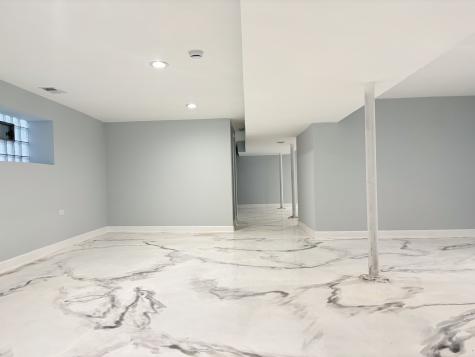 8630 South Bishop Street Chicago IL 60620