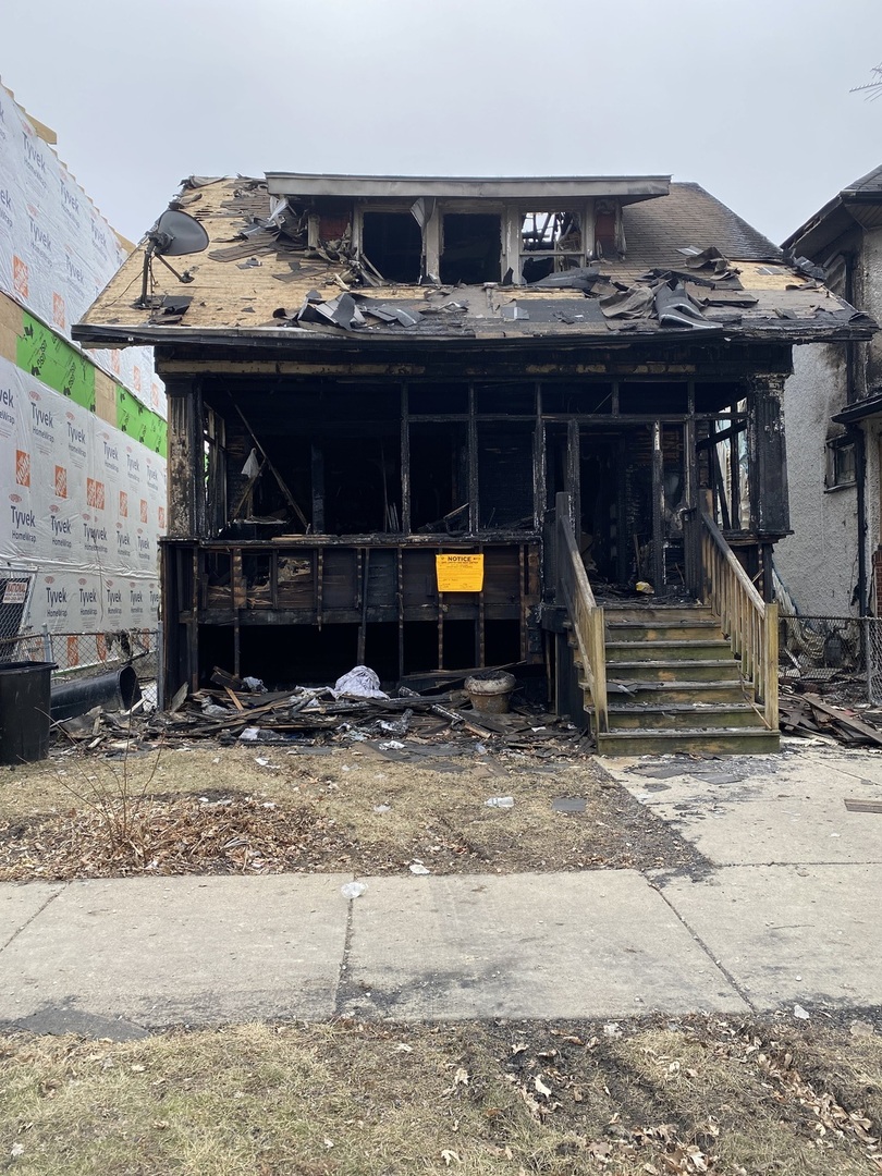 5511 West Haddon Avenue Chicago IL 60651