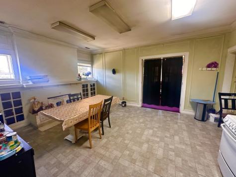 256 West Downer Place Aurora IL 60506