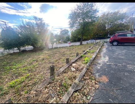 256 West Downer Place Aurora IL 60506