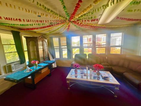 256 West Downer Place Aurora IL 60506