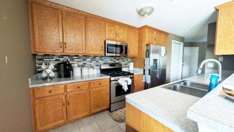 706 63RD Street Westmont IL 60559