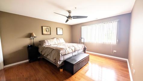 706 63RD Street Westmont IL 60559