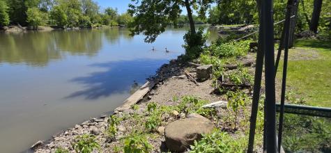 2857 River Road Kankakee IL 60901
