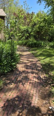 2857 River Road Kankakee IL 60901