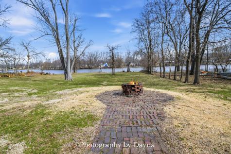 2857 River Road Kankakee IL 60901