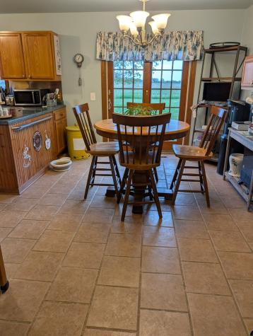 33968 Myelle Road Kingston IL 60145