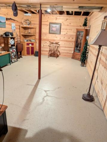 33968 Myelle Road Kingston IL 60145
