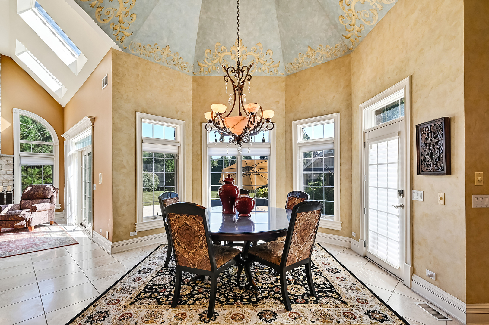 1137 North Itasca Road Addison IL 60101