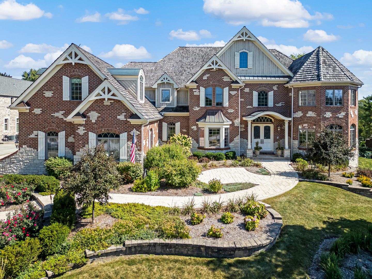 1137 North Itasca Road Addison IL 60101