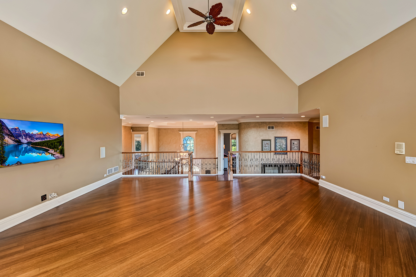 1137 North Itasca Road Addison IL 60101