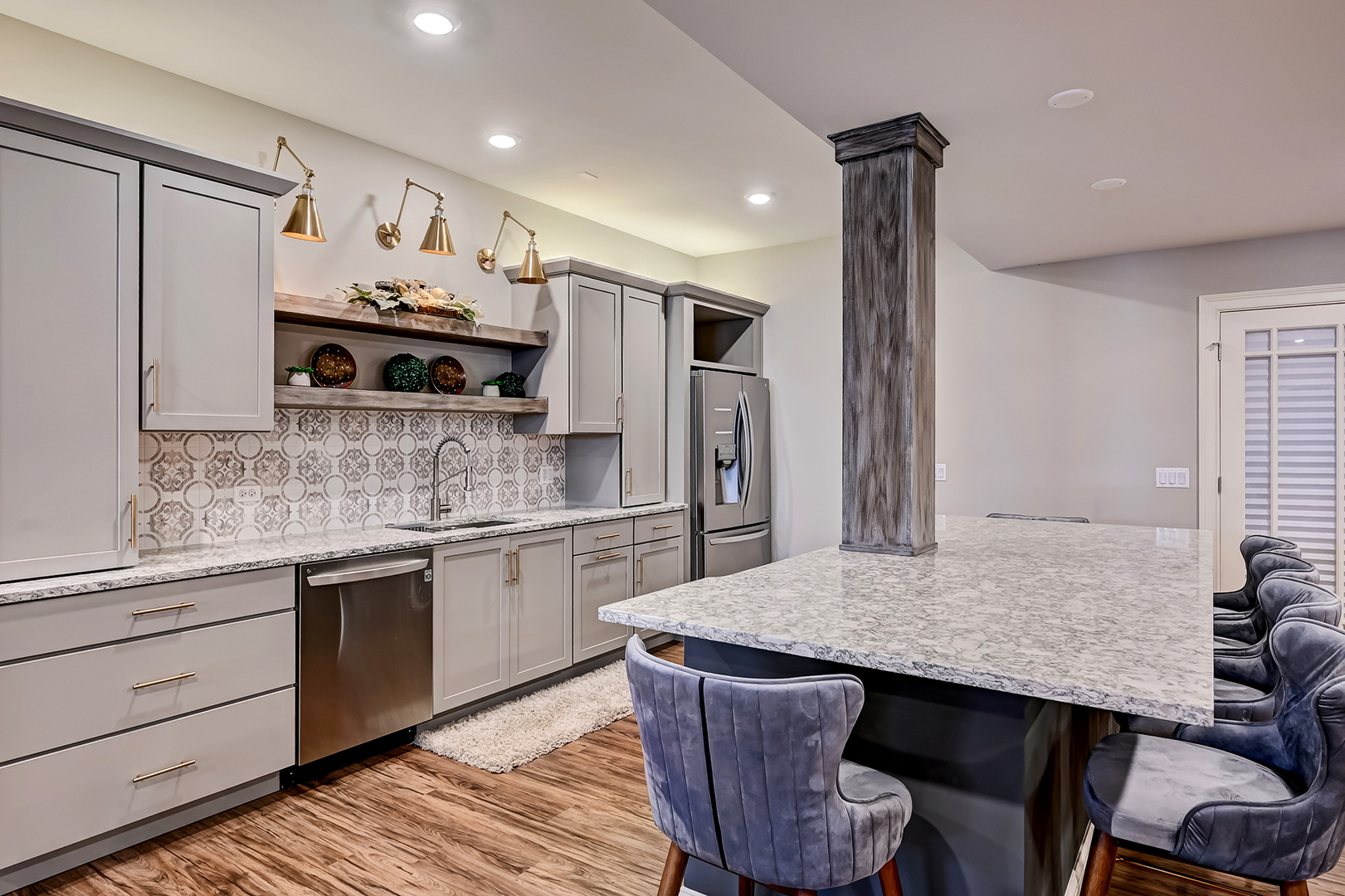 1137 North Itasca Road Addison IL 60101