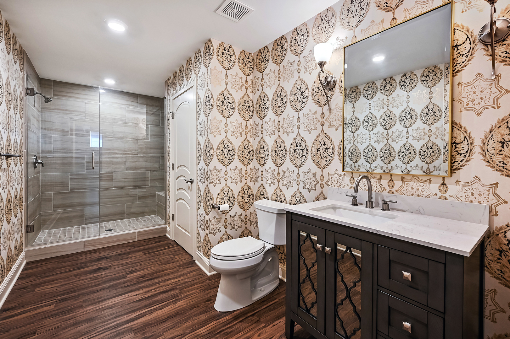 1137 North Itasca Road Addison IL 60101