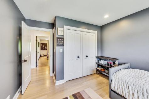 2439 Center Avenue Northbrook IL 60062
