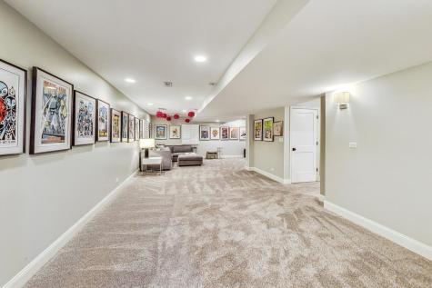 2439 Center Avenue Northbrook IL 60062