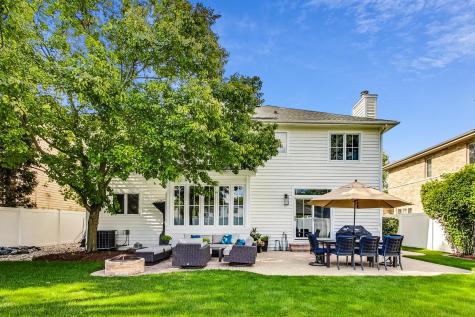 2439 Center Avenue Northbrook IL 60062