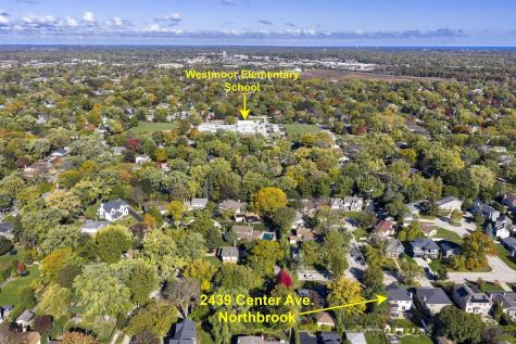 2439 Center Avenue Northbrook IL 60062