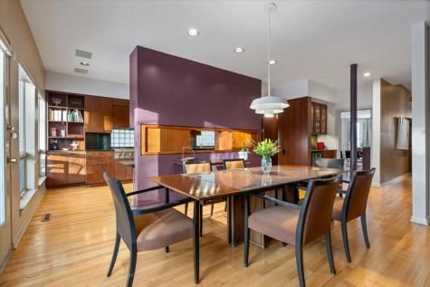 5720 South Dorchester Avenue Chicago IL 60637