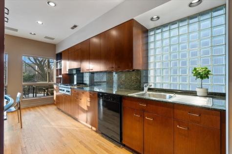 5720 South Dorchester Avenue Chicago IL 60637