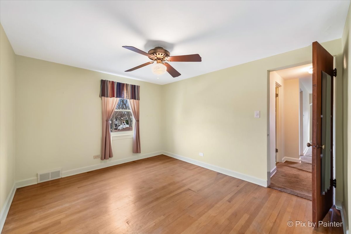 361 Bryant Avenue Glen Ellyn IL 60137