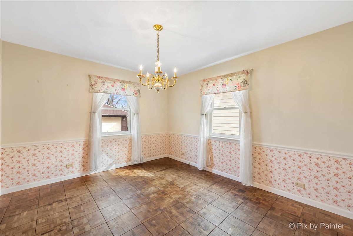 361 Bryant Avenue Glen Ellyn IL 60137
