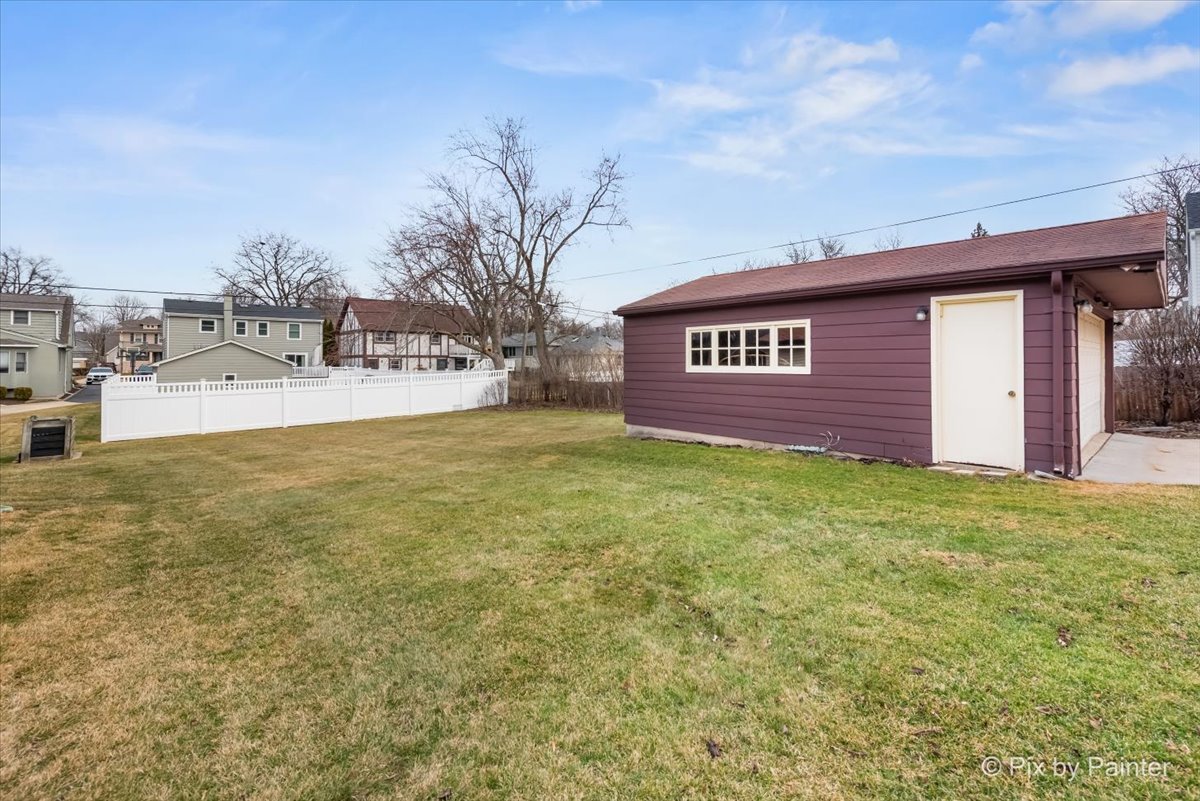 361 Bryant Avenue Glen Ellyn IL 60137
