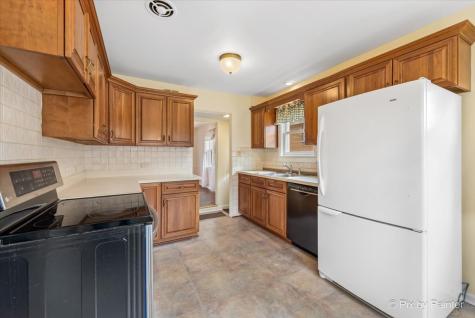 361 Bryant Avenue Glen Ellyn IL 60137