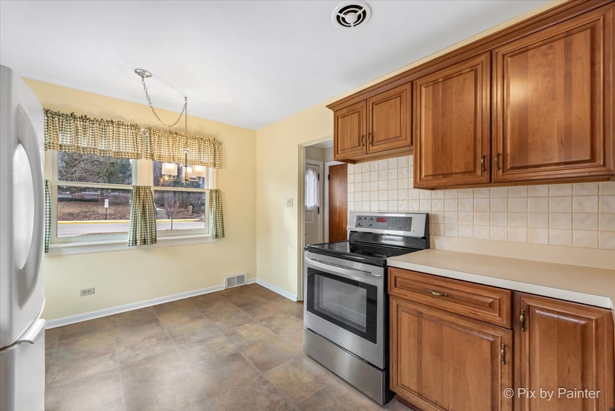 361 Bryant Avenue Glen Ellyn IL 60137