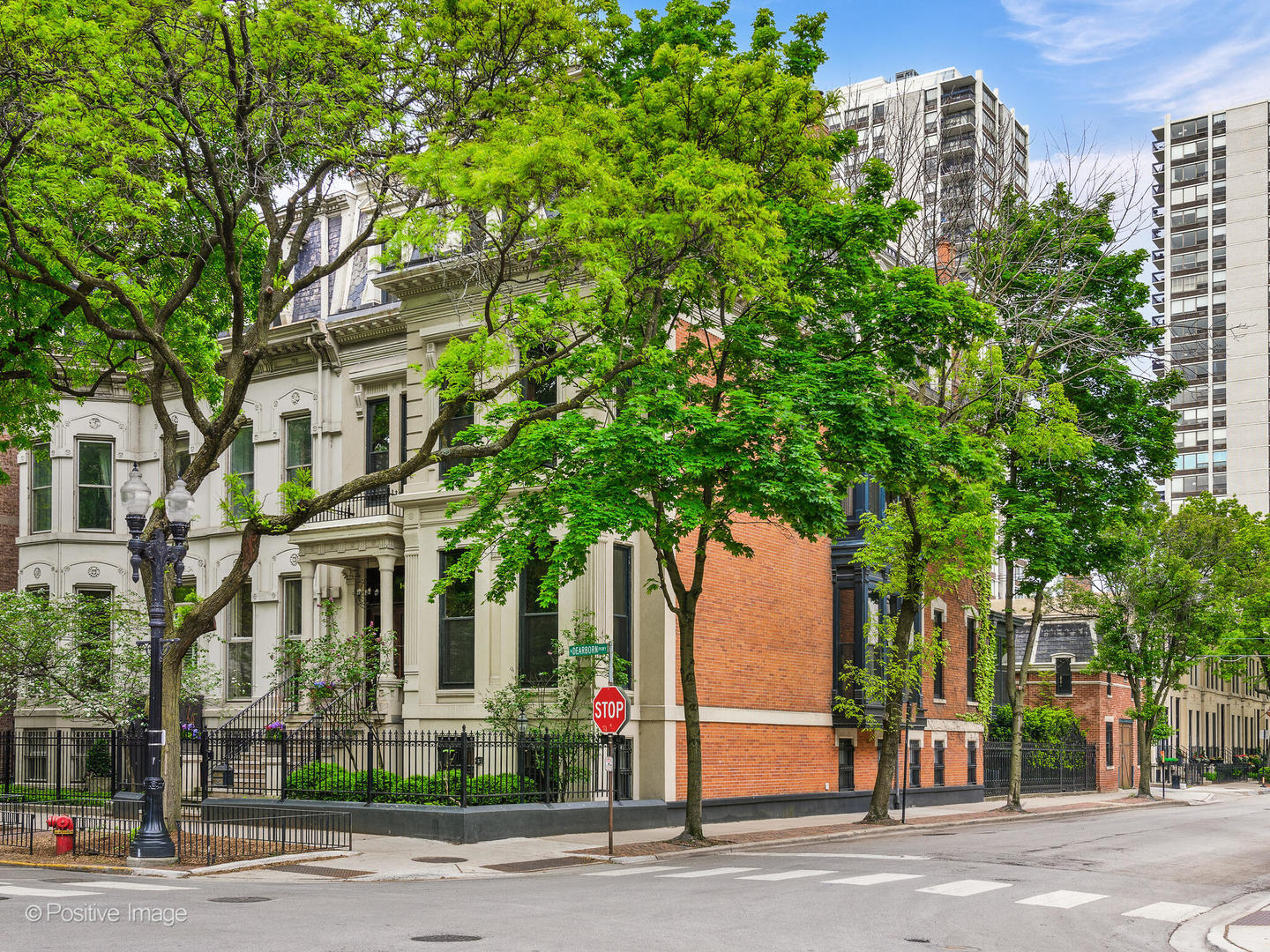 1454 North Dearborn Street Chicago IL 60610