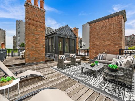 1454 North Dearborn Street Chicago IL 60610
