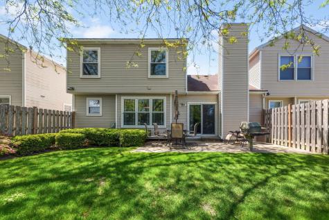 879 Burgess Circle Buffalo Grove IL 60089