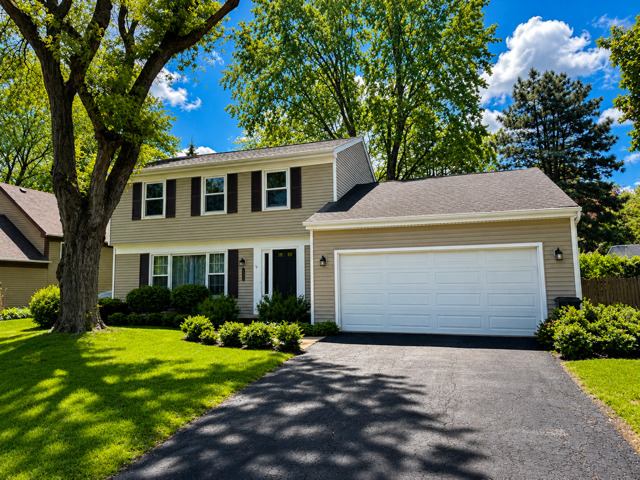 2056 Garth Court Naperville IL 60565